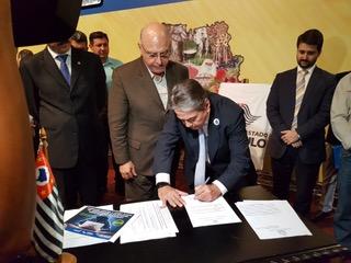 Parceria entre ANDAV e governo paulista implementa campanha de combate a venda de produtos agropecuários ilegais pela internet