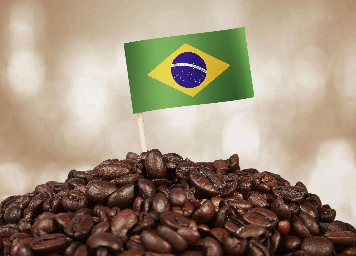 EUA isentam cafés brasileiros de tarifa adicional de 25%