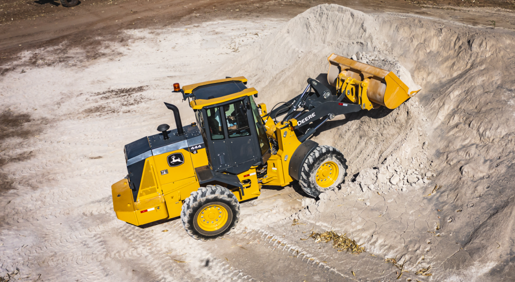 John Deere launches 444G Wheel Loader prepared to serve the most diverse segments