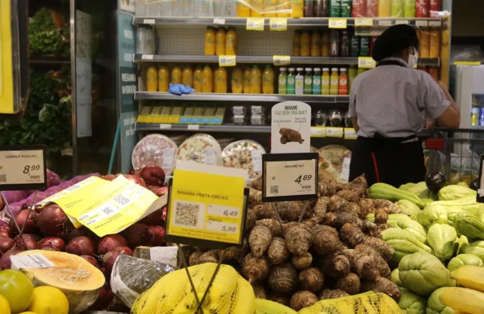 Inflação de alimentos recua em junho, diz CNA