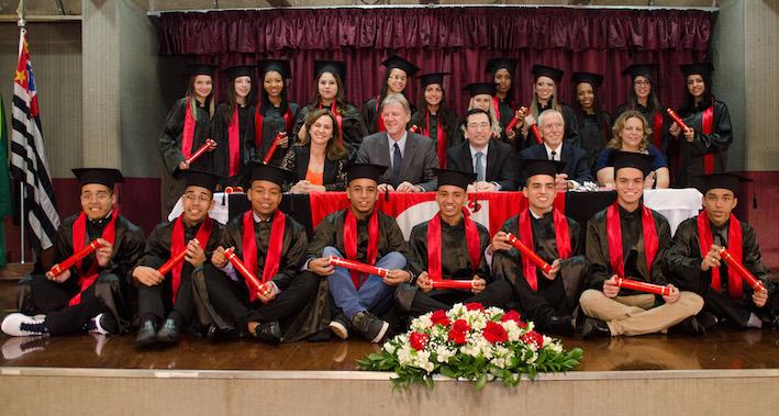 Cummins celebra formatura da segunda turma do Programa Formare