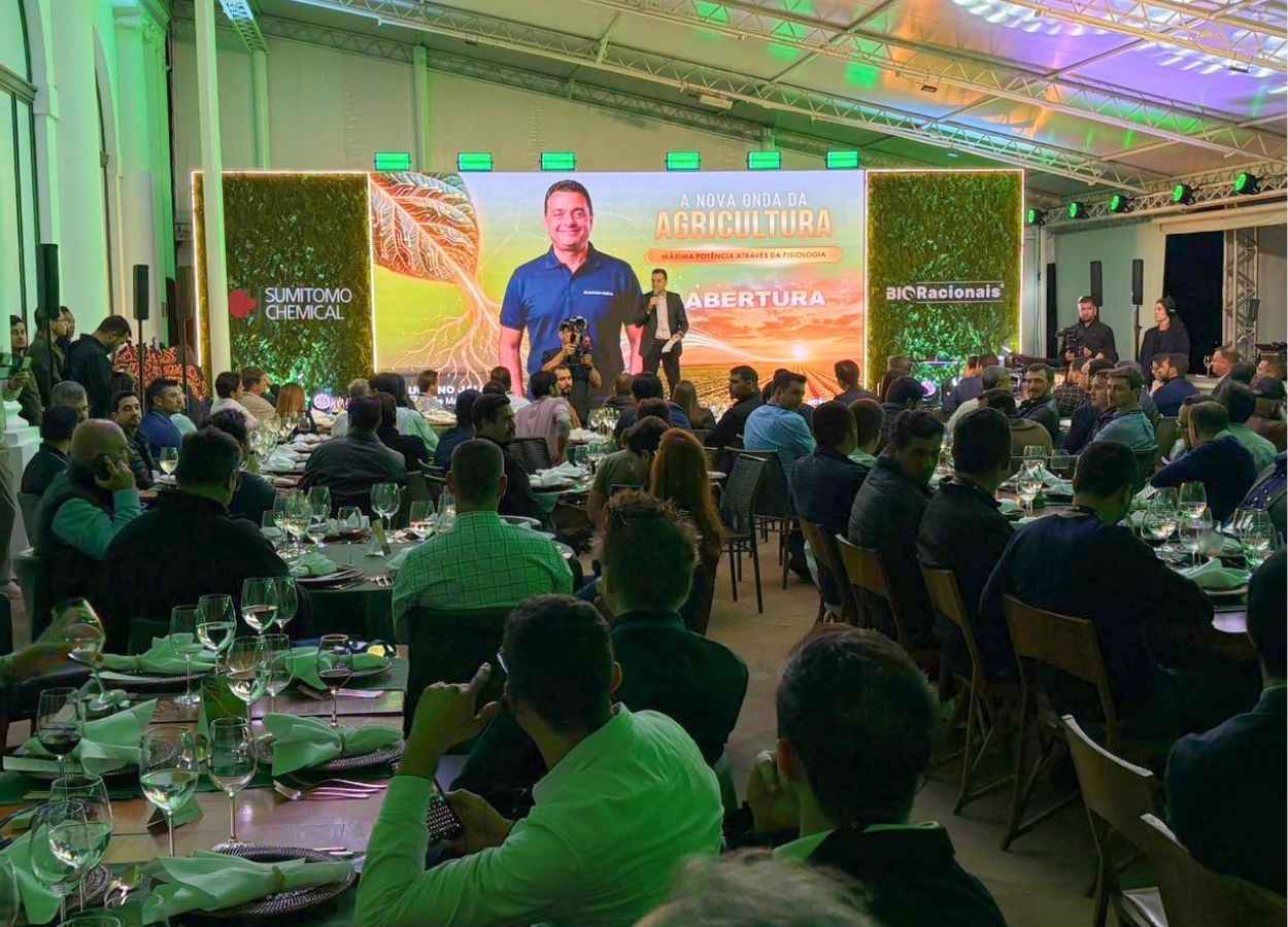 Sumitomo lança TopGrain para soja e milho