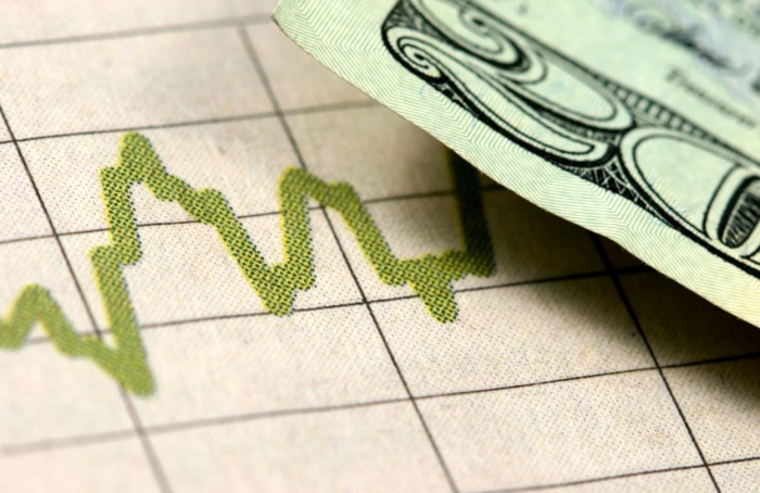 Redução de juros nos Estados Unidos impulsiona demanda por commodities no mercado global