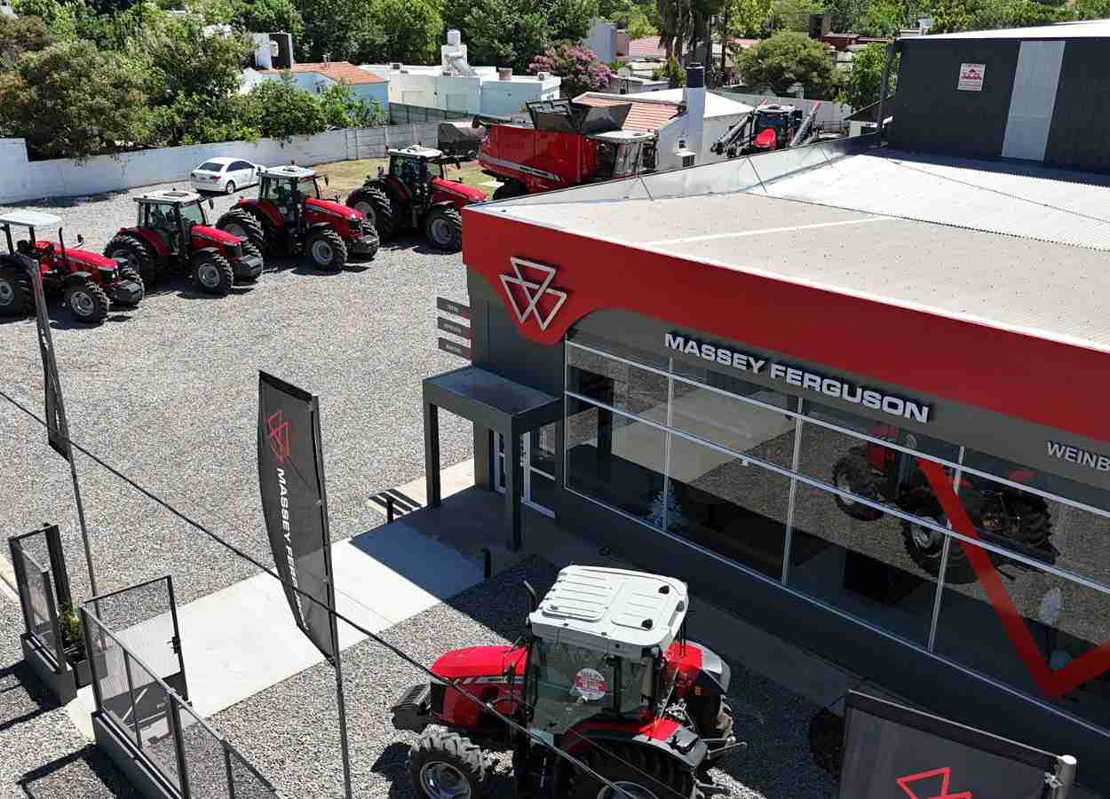 Weinbaur is the new Massey Ferguson dealership in Porteña.