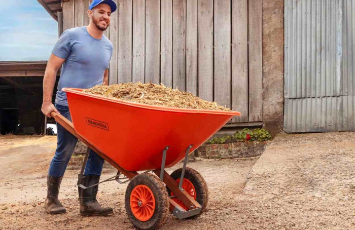Tramontina lança carrinho de mão de 200 litros para o agro