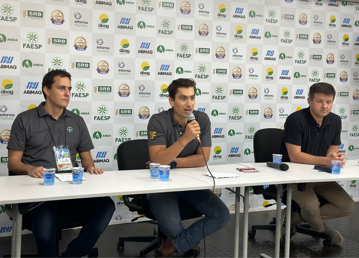 Brasil lidera nova fase da agricultura digital da Bayer
