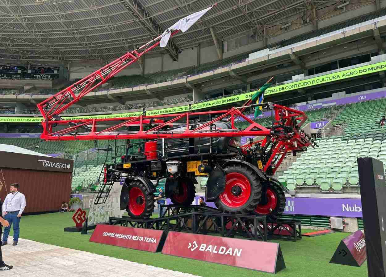 Baldan leva máquinas agrícolas ao GAFFFF com condições especiais