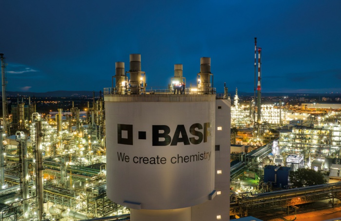 BASF estaria planejando abrir capital de sua divisão de agroquímicos