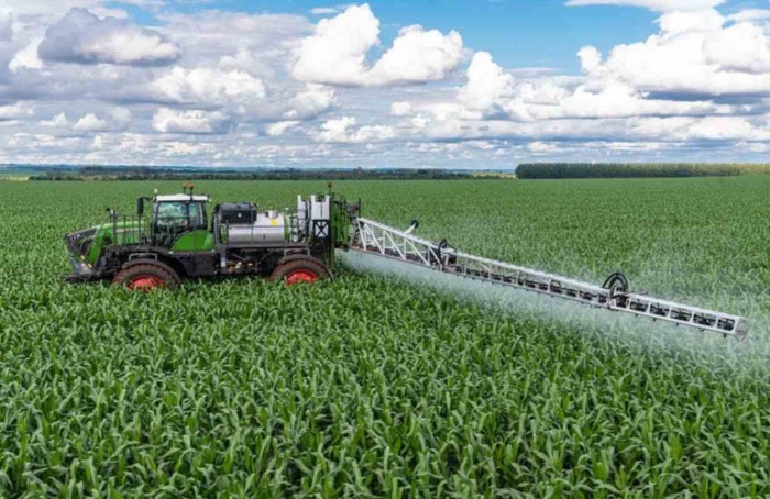 Alta tecnologia e potência marcam estreia da Fendt na Agroactiva