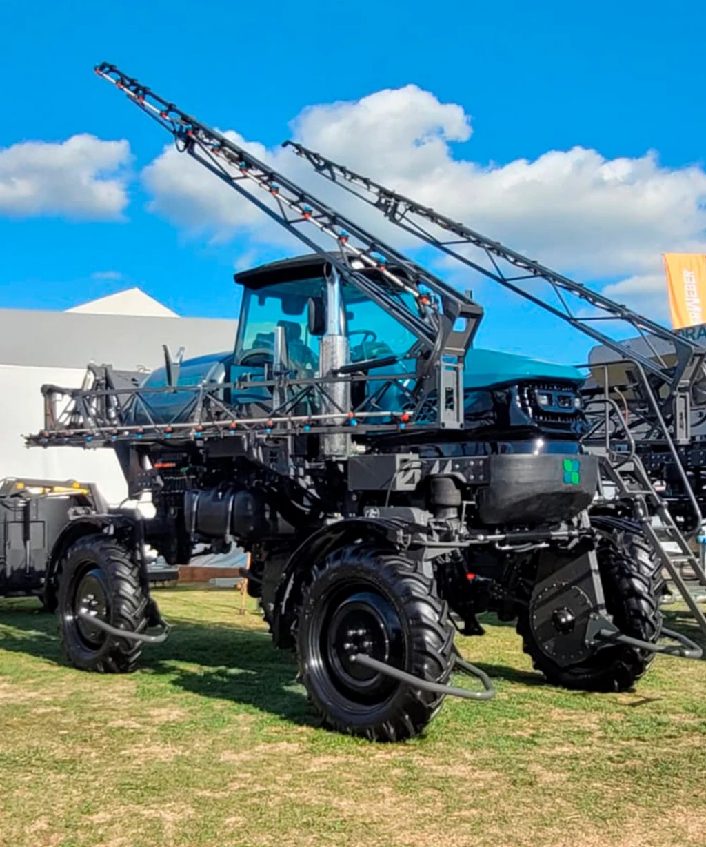 Axtron 3000 4x4