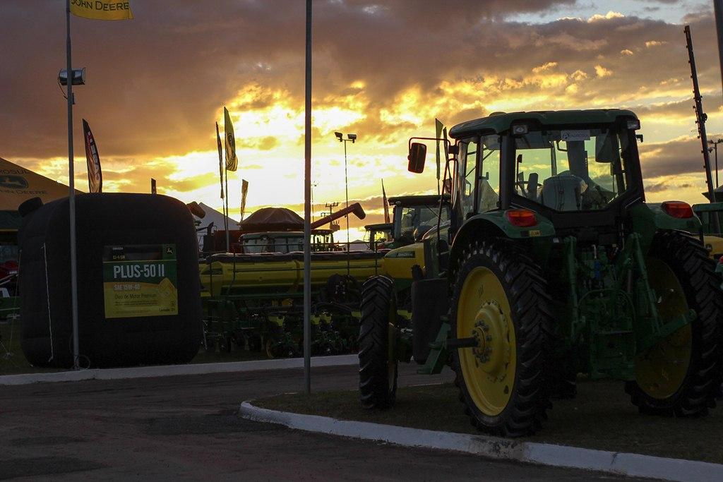 ​Máquinas agrícolas impressionam público e garantem rentabilidade para expositores durante Bahia Farm Show 2017