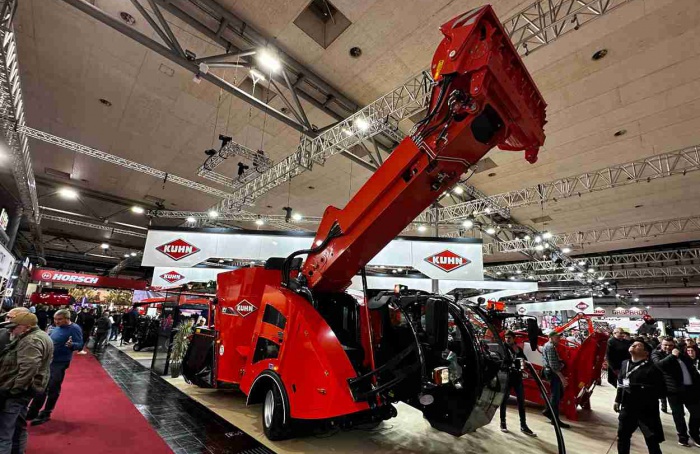 Misturador autopropelido da Kuhn presente na Agritechnica