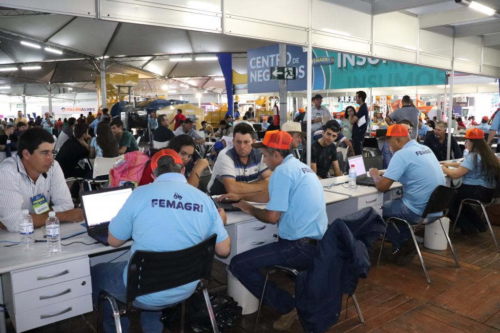 Femagri recebe 32 mil cafeicultores