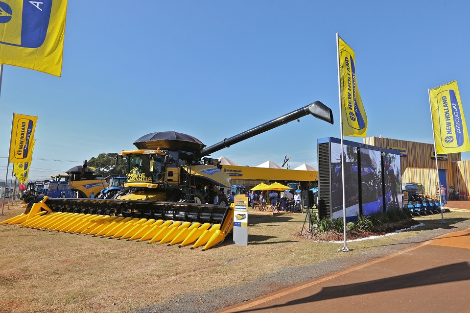 Especial Agrishow: Plantadeira e colheitadeiras de duplo rotor são os destaques da New Holland na Agrishow 2016