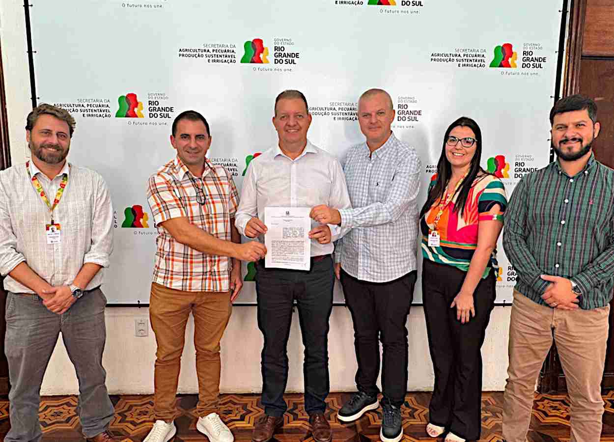 Rio Grande do Sul e Embrapa firmam convênio contra mosca-das-frutas