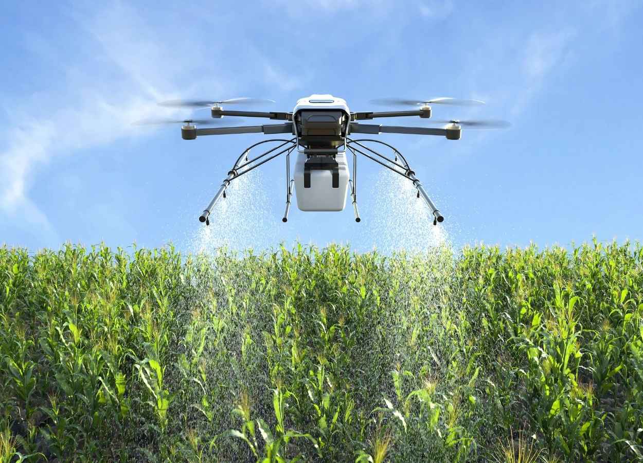 Sindiveg lança cartilha sobre uso de drones de pulverização