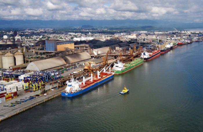 Paraná ports reach the eighth consecutive month with record movement