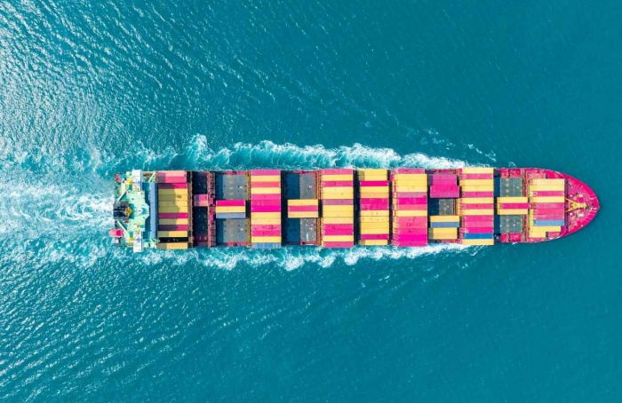 Alívio em Ormuz não elimina riscos globais, diz Rabobank