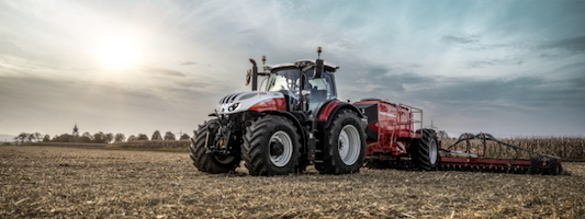 Steyr presents new Absolut CVT tractors