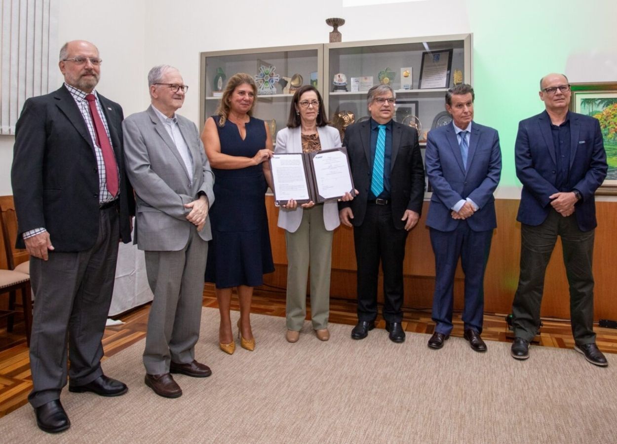 Brasil crea centro internacional para combatir el reverdecimiento.