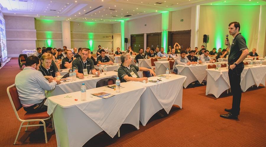 ​Australiana Nufarm debate com distribuidores e cooperativas do Rio Grande do Sul as expectativas para a safra 2016-17