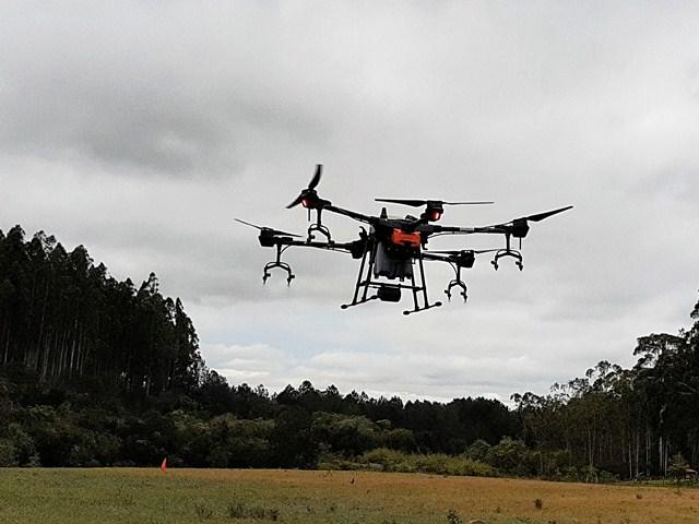 Uso de drones apresenta resultados promissores no campo