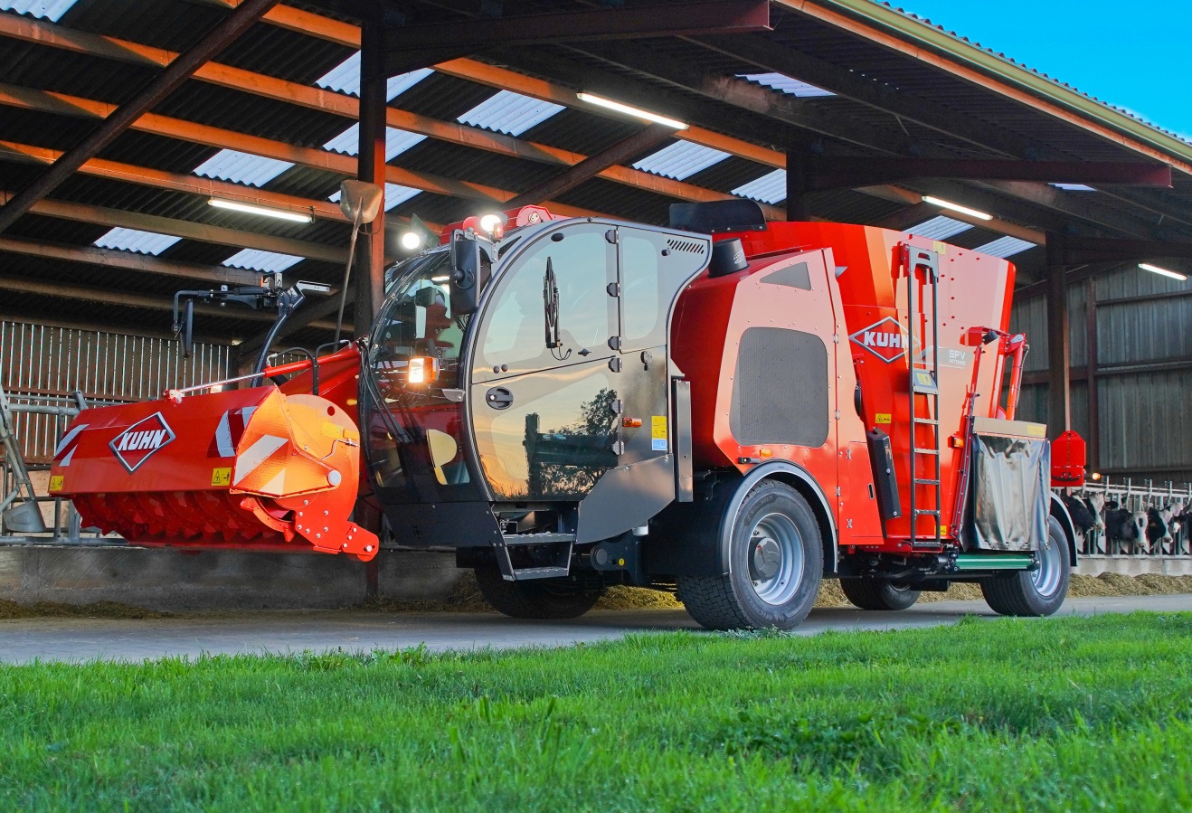 Ficha Técnica misturadores autopropelidos SPV e SPW, da Kuhn