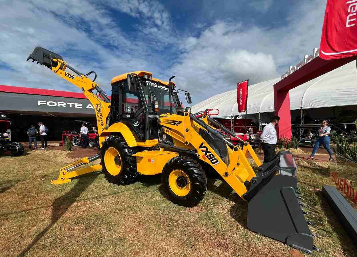 Novidades da Mahindra marcam presença na Agrishow 2025