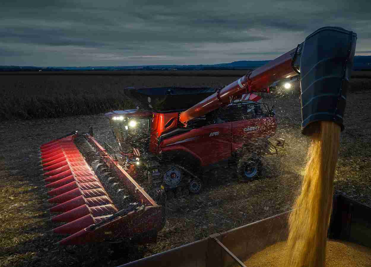 Case IH lança plataforma de milho de 16 linhas na Europa