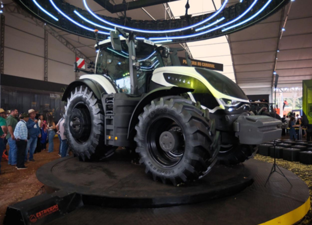 Valtra leva tecnologias para a Coopercitrus Expo 2025