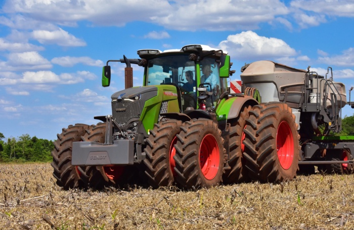 Test Drive exclusivo com o trator Fendt 832 Vario Gen5