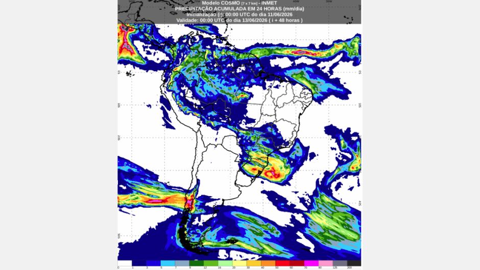 Chuva acumulada da sexta-feira (12); modelo Cosmo; fonte: Inmet