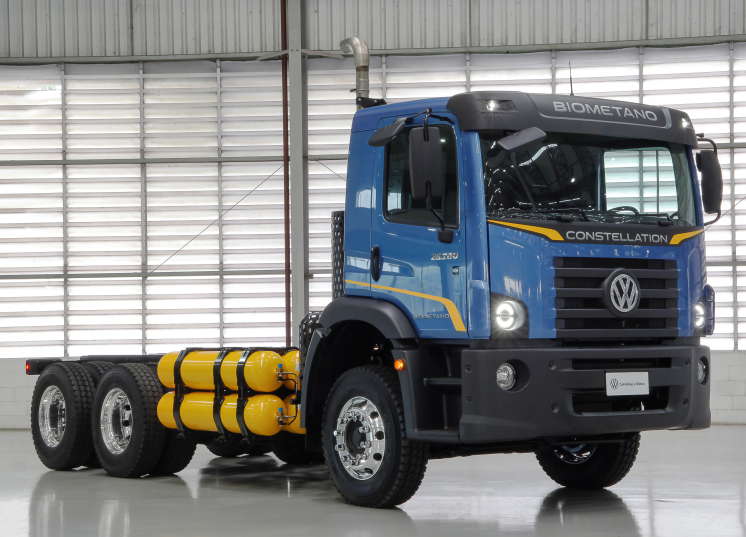 VW Caminhões e Ônibus inicia testes com caminhão movido a biometano