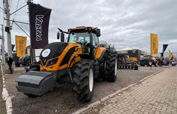 Valtra leva novas máquinas e tecnologias à Expointer 2026