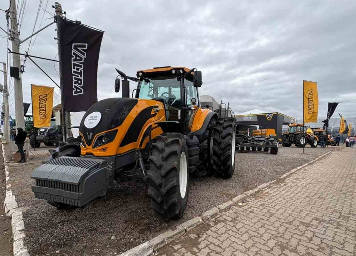 Valtra leva novas máquinas e tecnologias à Expointer 2026