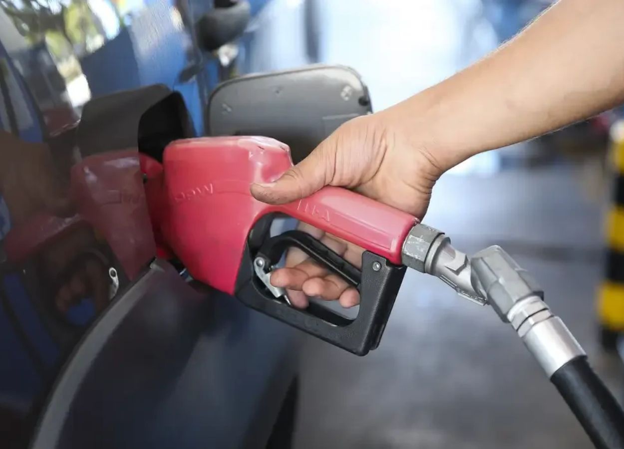 Portaria mantém subsídio de R$ 2,12 ao óleo diesel