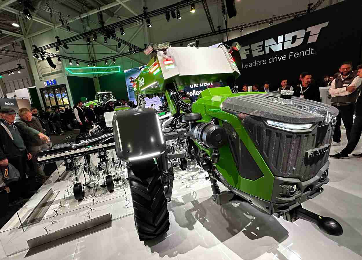 Fendt präsentiert den Xaver GT, einen autonomen Agrarroboter.